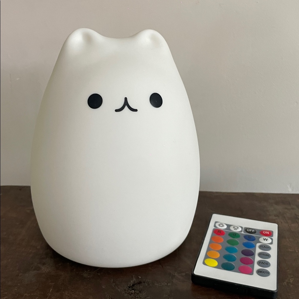•| cat night light - Picture 5 of 10